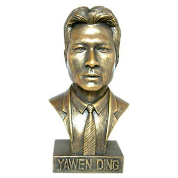  Model Bronze Statue