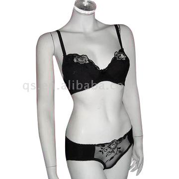  Bra + Brief Set (440) (Soutien-gorge + Slip Set (440))