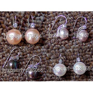  Freshwater Pearl Earrings (Boucles d`oreilles perle d`eau douce)
