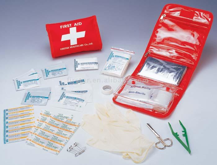  Outdoor First Aid Kit