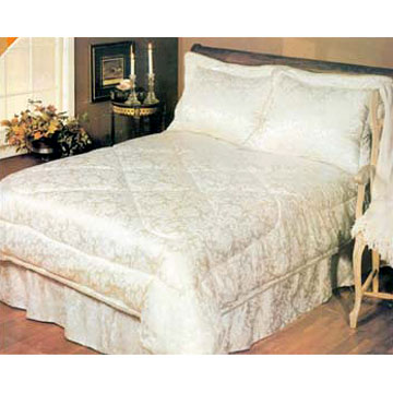  Five Piece Bedding Set