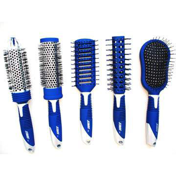  Plastic Hairbrushes (Plastic Haarbürsten)