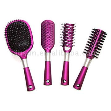  Plastic Hairbrushes (Plastic Haarbürsten)