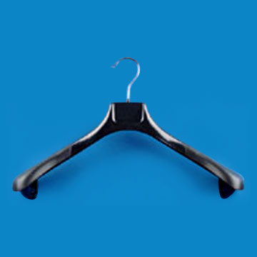  Suit Hanger (Костюм для подвеса)