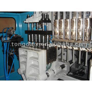  Blow Molding Machine --100,000pcs per day (Blow Molding Machine - 100.000 pièces par jour)