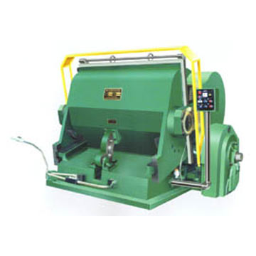  Die Cutting and Creasing Machine (Découpe et rainage Machine)