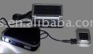  Solar Charger (Chargeur solaire)