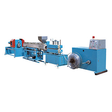  PVC Pipe Extruder (PVC Pipe Extrudeuse)