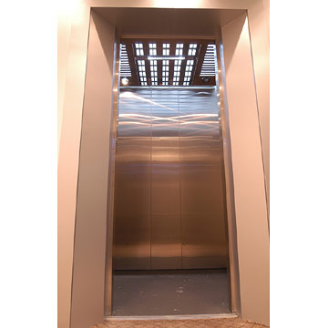  Elevator without a Machine Room (Лифт без машинного помещения)