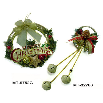  Christmas Wreath and Door Ornament ( Christmas Wreath and Door Ornament)