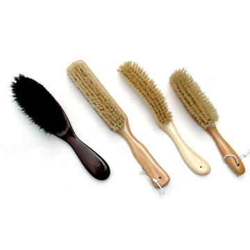  Clothes Brush (Платяная щетка)