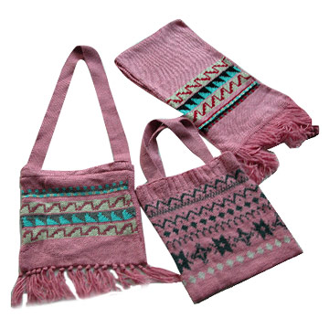  Knitted Hand Bags