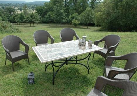  Stone Table Patio Set (Steintisch Patio Set)