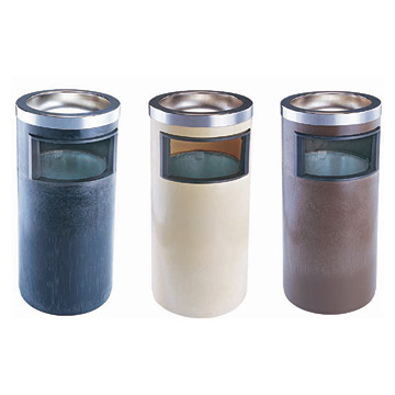  Garbage Cans (Poubelles)