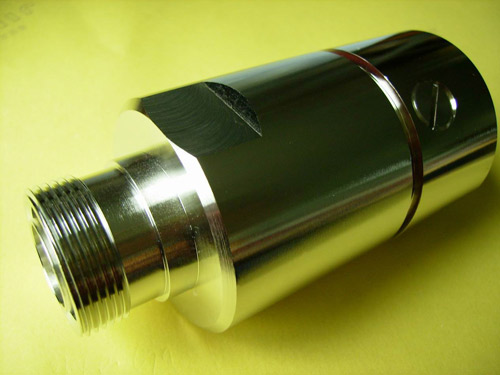  7/16 Series RF Coaxial Connector (7 / 16 Série RF Coaxial Connector)