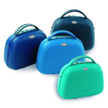  Cosmetic Cases (Kosmetikkoffer)