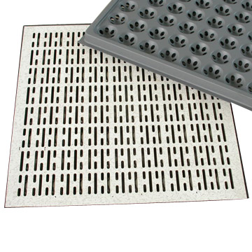  Perforated Panel (Panneau perforé)