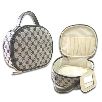  Cosmetic Bag (Косметическая Сумка)