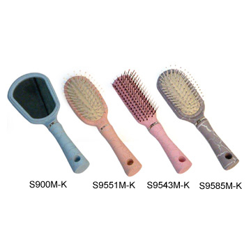  Small Hairbrush (Petite brosse à cheveux)