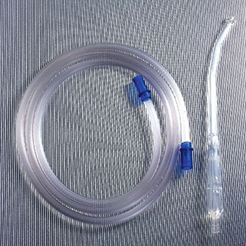  Connecting Tube with Yankauer Handle (Connecting tube avec Yankauer Handle)