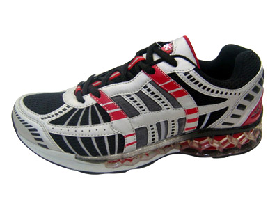  Sports Shoes (Chaussures de sport)