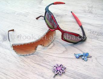  Sunglasses with Customers` Logo (Lunettes de soleil avec logo des clients)