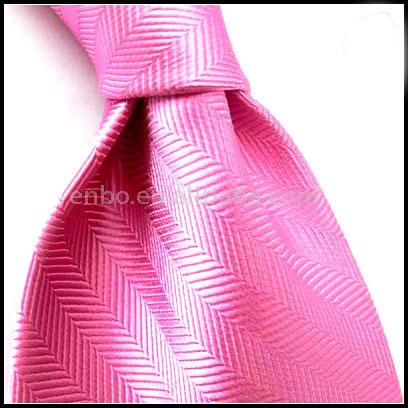  Silk Necktie (Шелковый галстук)