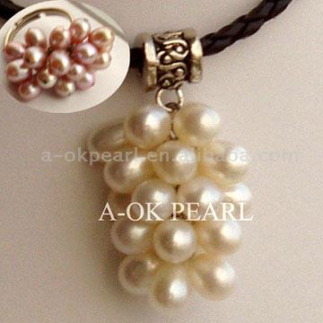  Pearl Pendant (Pendentif perle)