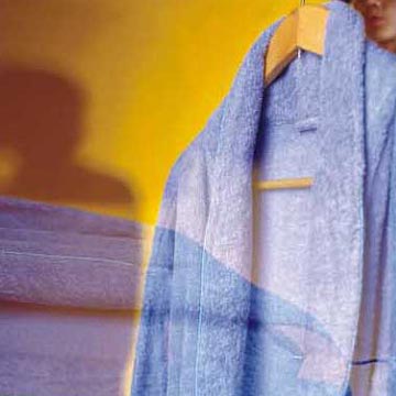  Plain-Dyed Flat Woven Bathrobe (Plain-Dyed Flachgewebte Bademantel)