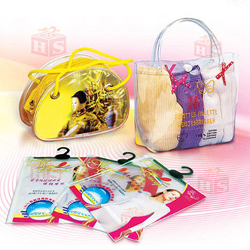  Plastic Bags (Sacs en plastique)