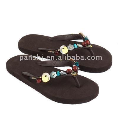  Ladies` Slippers ()