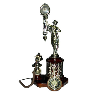  Antique Wooden Telephone with Clock (Античный Деревянный телефон с часами)