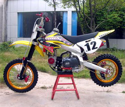 140cc Dirt Bike (140cc Dirt Bike)