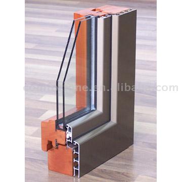 Wood-Aluminum Cladding Window Corner (Bois-Aluminium Revêtement fenêtre d`angle)