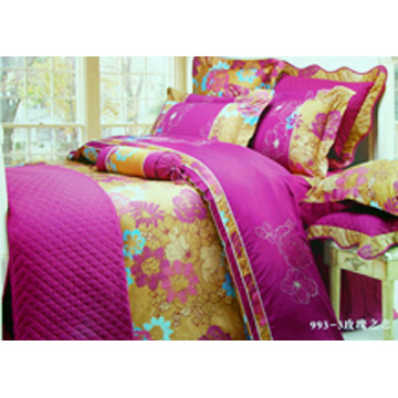  Embroidered and Printed Bedding Set (Gestickte und gedruckte Bettwäsche)