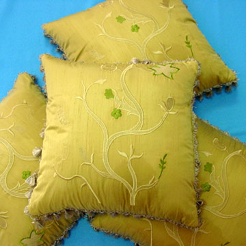  Embroidered Cushion ( Embroidered Cushion)