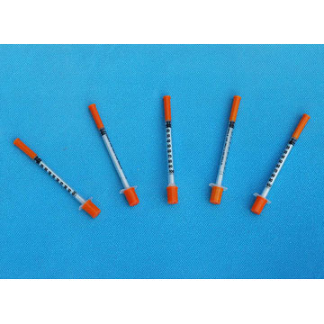  Insulin Syringes (Seringues à insuline)