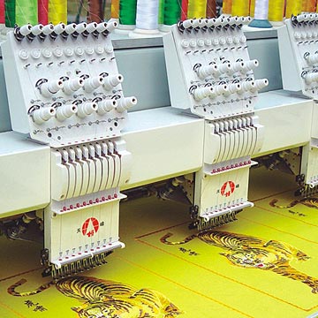  Computerized Embroidery Machine (Компьютеризированная вышивальная машина)