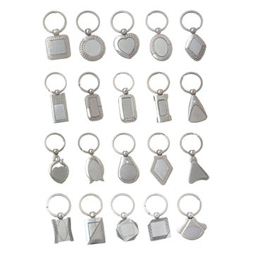  Keychains (Portes-clés)