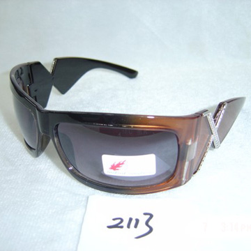  Fashion Sunglasses ()
