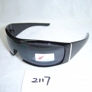 Fashion Sunglasses ()