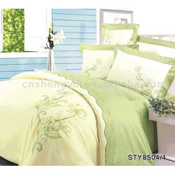  100% Cotton Embroidered and Printed 4pc Bedding Set (100% coton brodé et imprimé 4pc Taies)