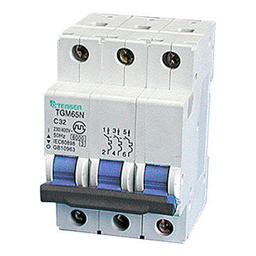  Mini Circuit Breaker