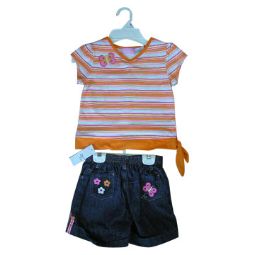  Children`s Garment Set (Детская одежда Установить)