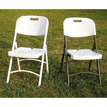  Plastic Chairs (Пластиковые Стулья)
