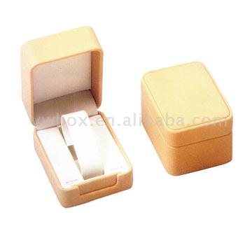  Watch Boxes (Watch Boxes)