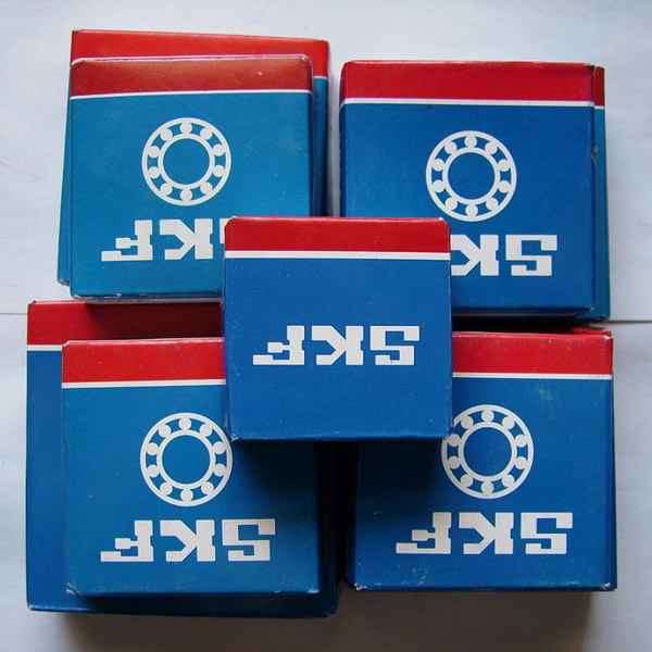  Cylindrical Roller Bearings (Roulements à rouleaux cylindriques)