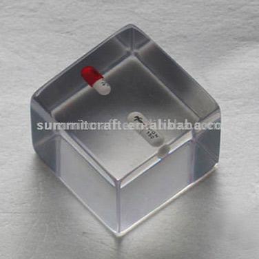  Clear Polyresin Display (Clair Polyresin Display)