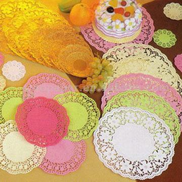  Paper Doilies (Napperons de papier)