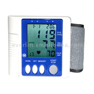  Automatic Inflate Blood Pressure / Pulse Monitor (Автоматическая Inflate кровяного давления / Pulse Monitor)